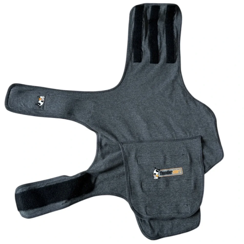 Thunder Shirt Gray Dog Anxiety Vest with Velcro Straps Size Medium